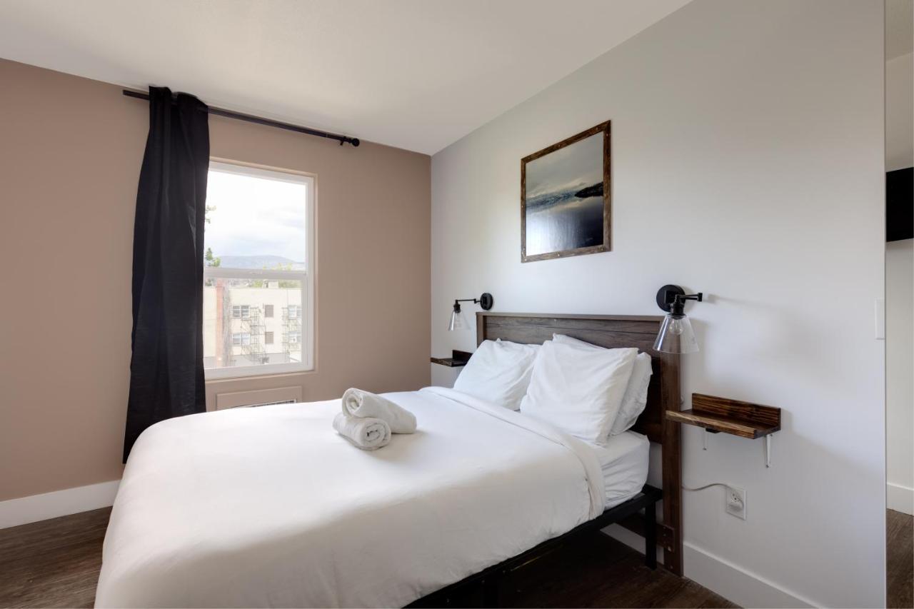 Hi Kelowna Hostel Экстерьер фото